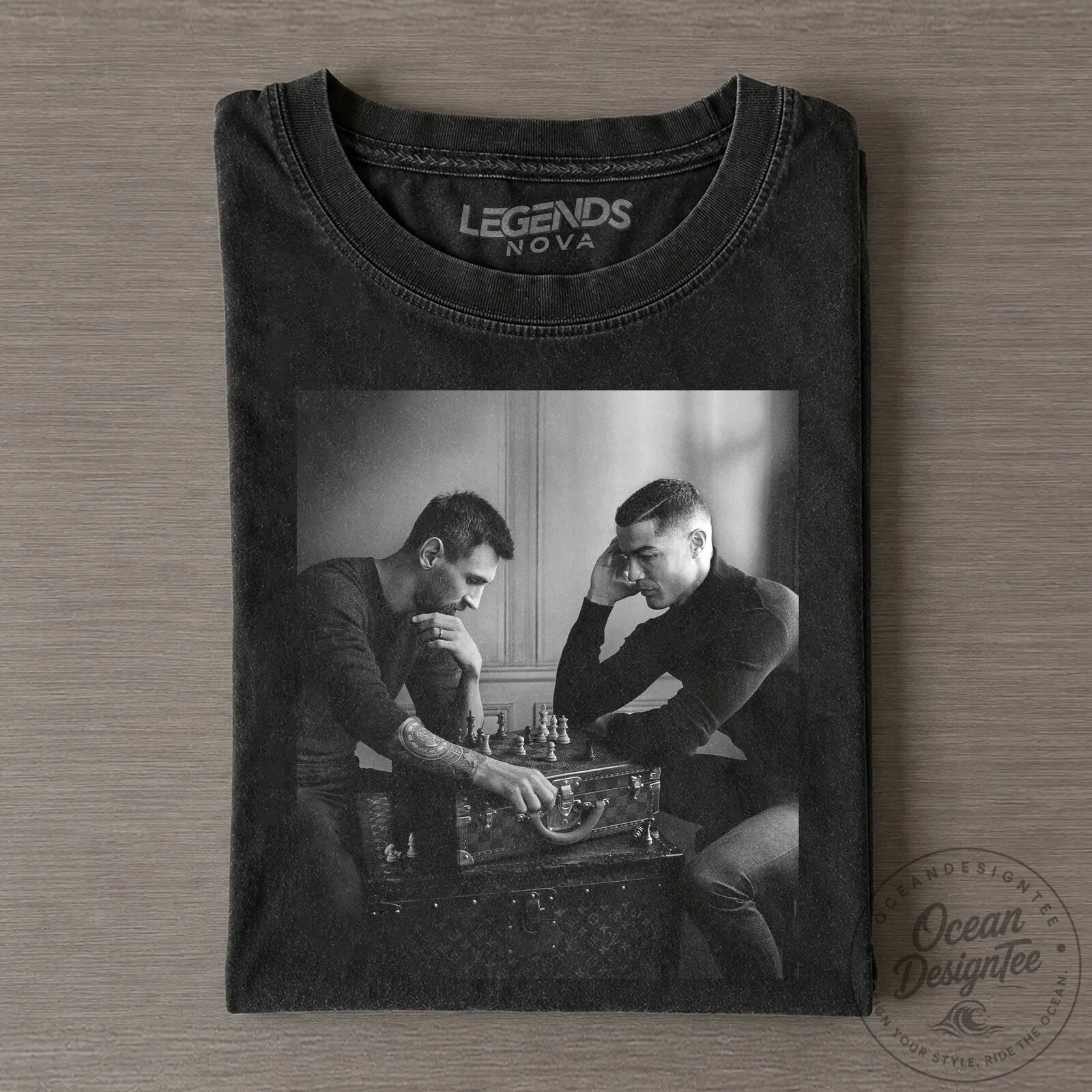Ronaldo and Messi Chess Match Legends Nova Black T-Shirt