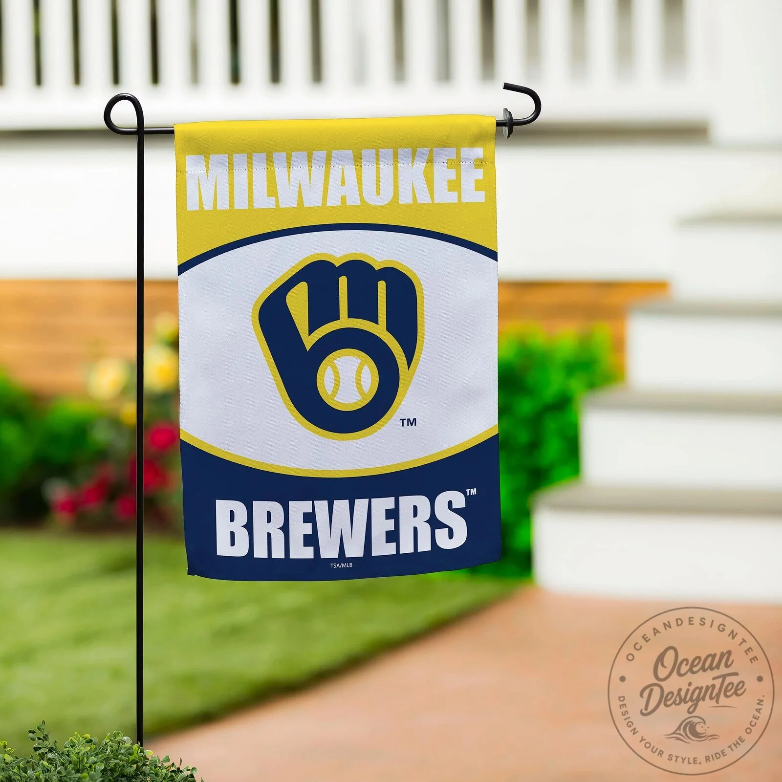 Milwaukee Brewers Baseball Team Logo Garden Flag Outdoor Decor